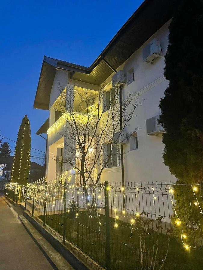 Cochet Boutique Hotell Târgu Jiu Exteriör bild
